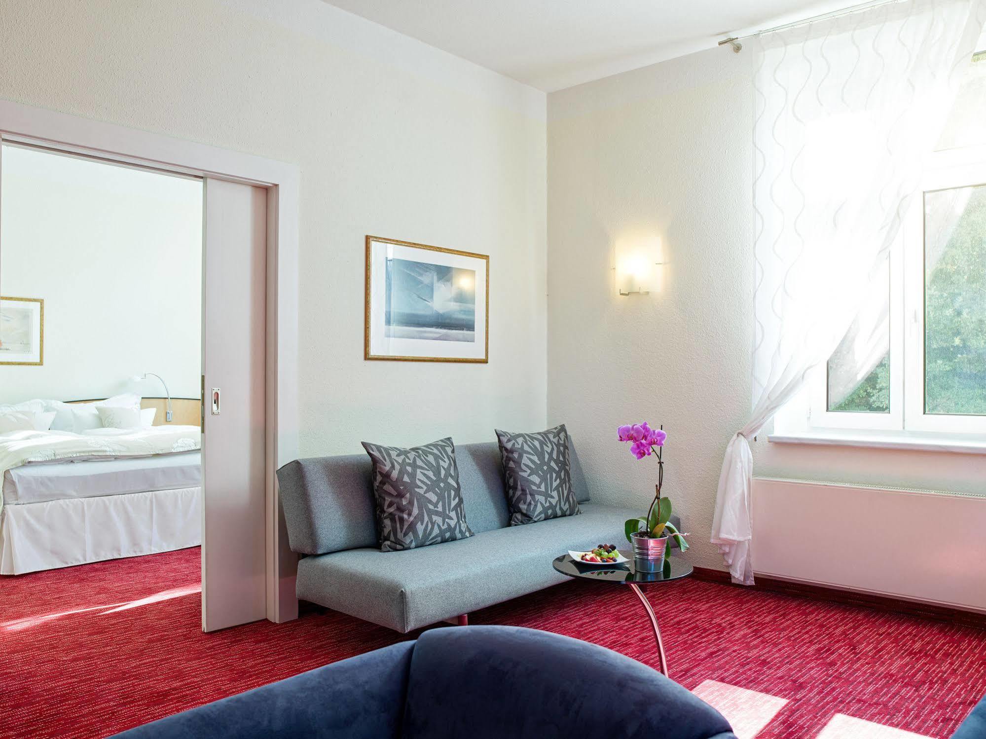 Ringhotel VITALHOTEL ambiente Bad Wilsnack Esterno foto