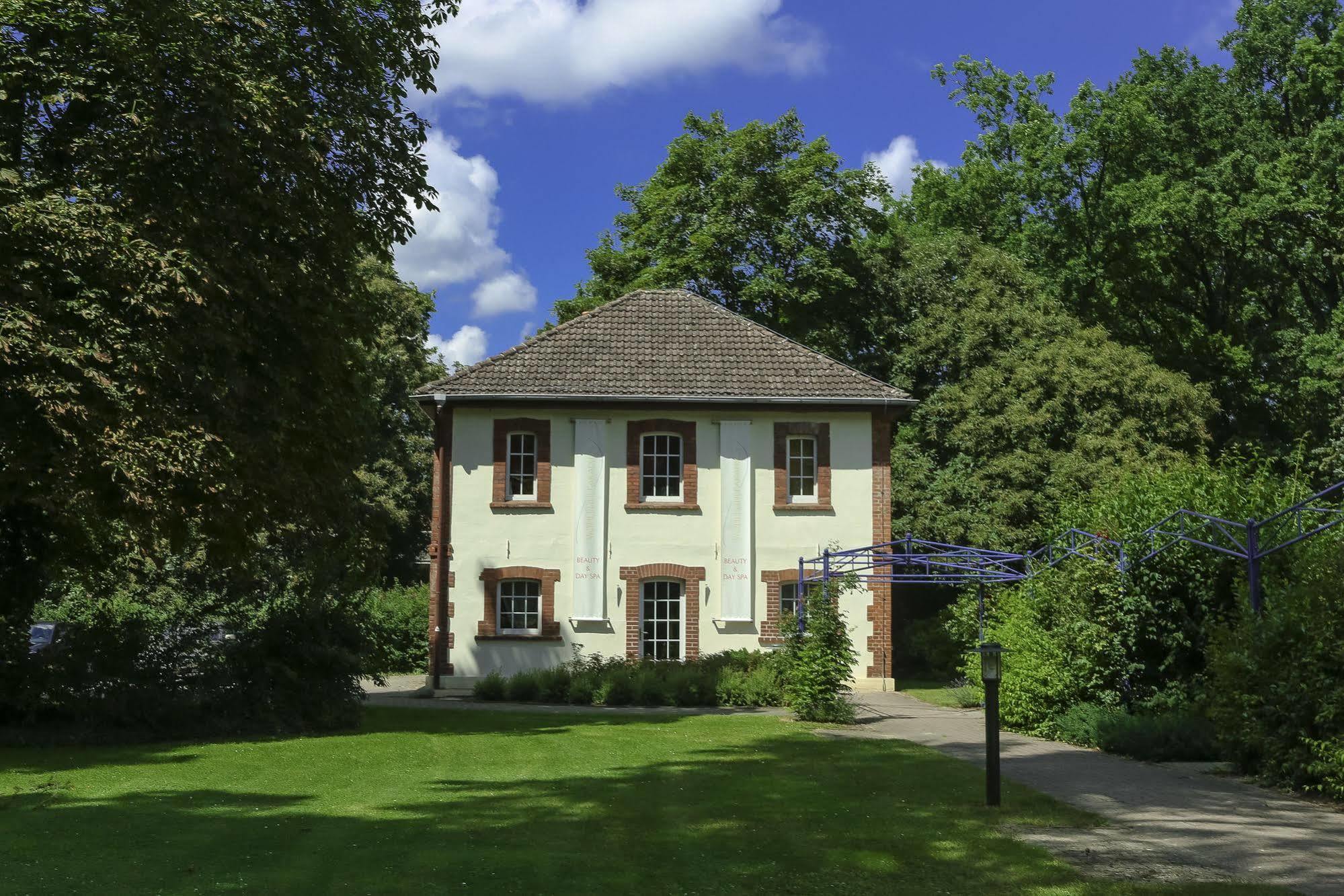 Ringhotel VITALHOTEL ambiente Bad Wilsnack Esterno foto